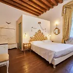 Otel Martin 4*