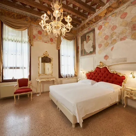 Martin Otel 4*